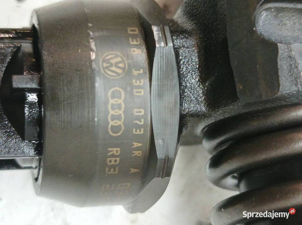 POMPOWTRYSKIWACZ 038130073AR 19 TDI VW