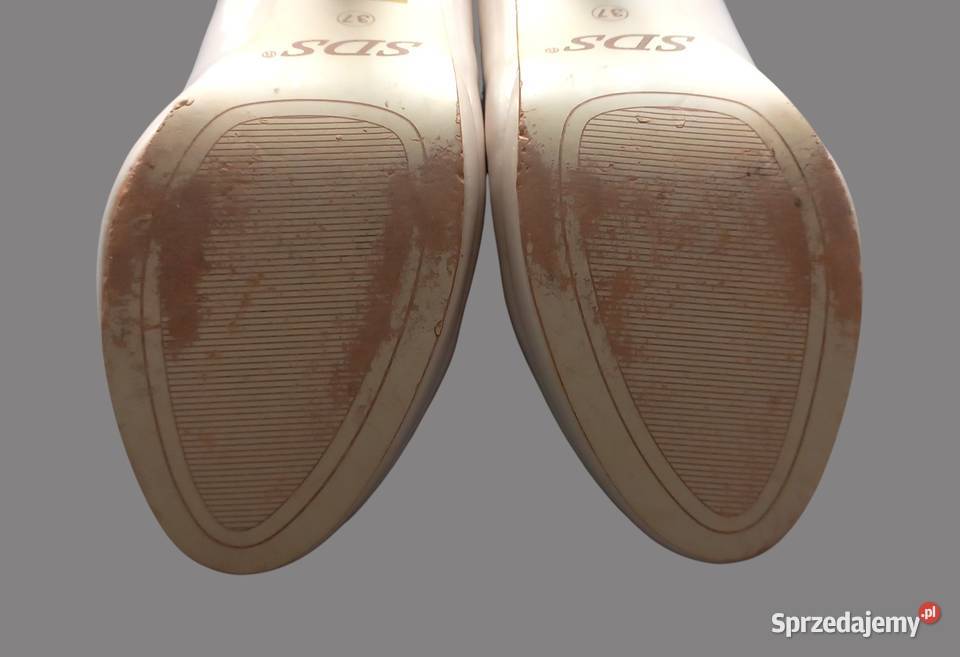 Klasyczne eleganckie ecri szpilki SDS 37 Czółenka