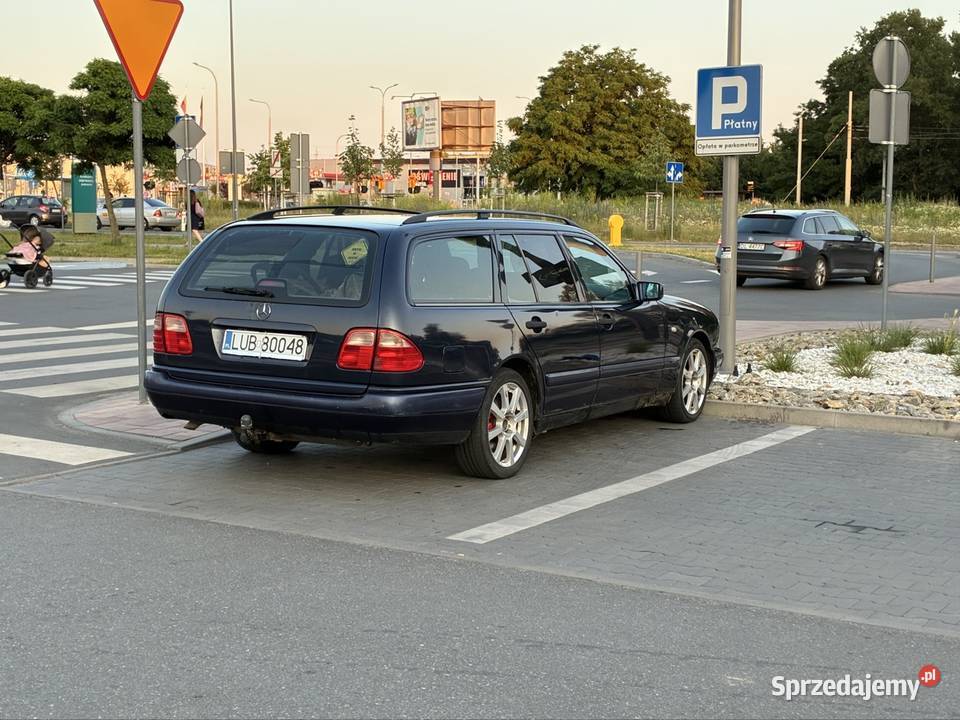Mercedes Benz E210 benzyna gaz 20 manual 4/5 Wrocław