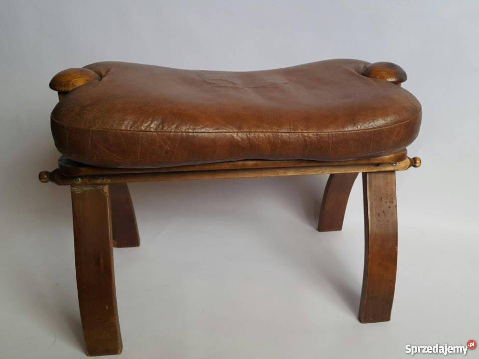 Komoda Swarzędz dębowa w komplecie ze stolikiem Warszawa sprzedam