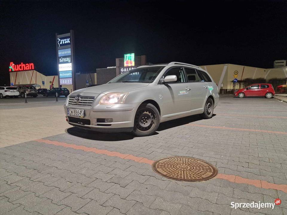 Toytoa Avensis kombi hak Warszawa