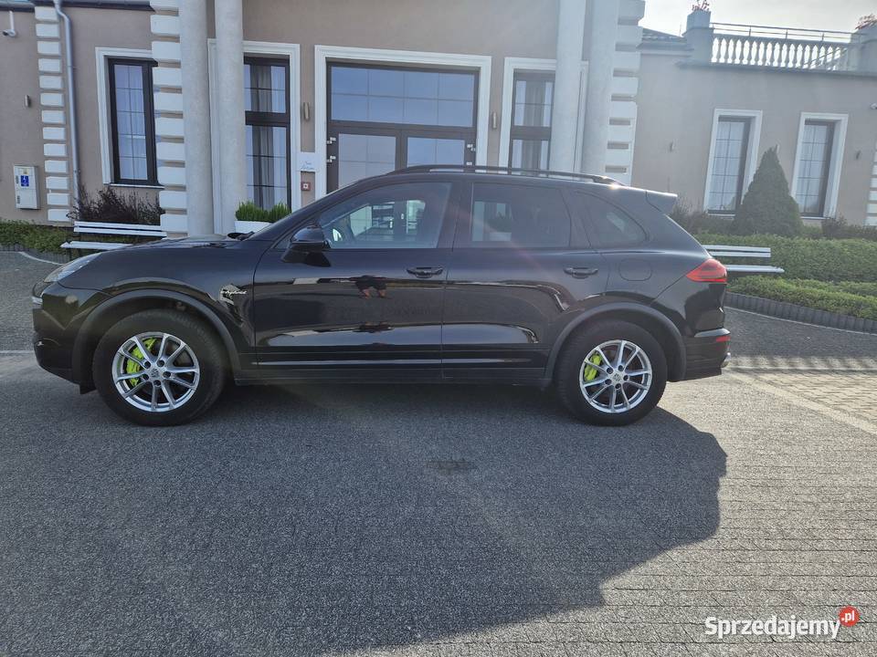 Silnik do Porsche Cayenne 30i ehybryda Silniki i osprzęt Łuków