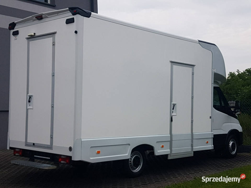 Iveco Daily KONTENER NISKOPODŁOGOWY 444x223x242 Poręba