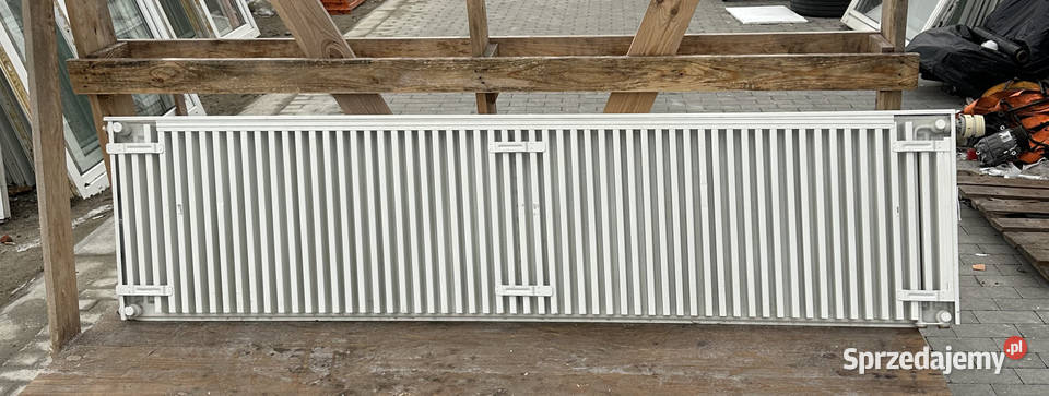 Grzejnik Używany 200x50 V11 mazowieckie Siedlce