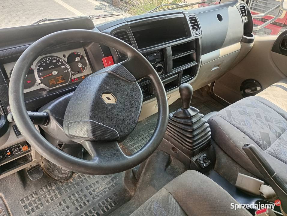 Renault Maxity 25 D plandeka Samochody dostawcze Hubinek sprzedam