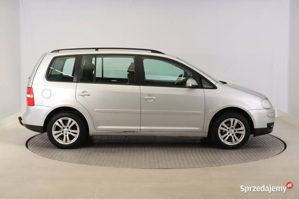 VW Touran 16 FSI Zabrze