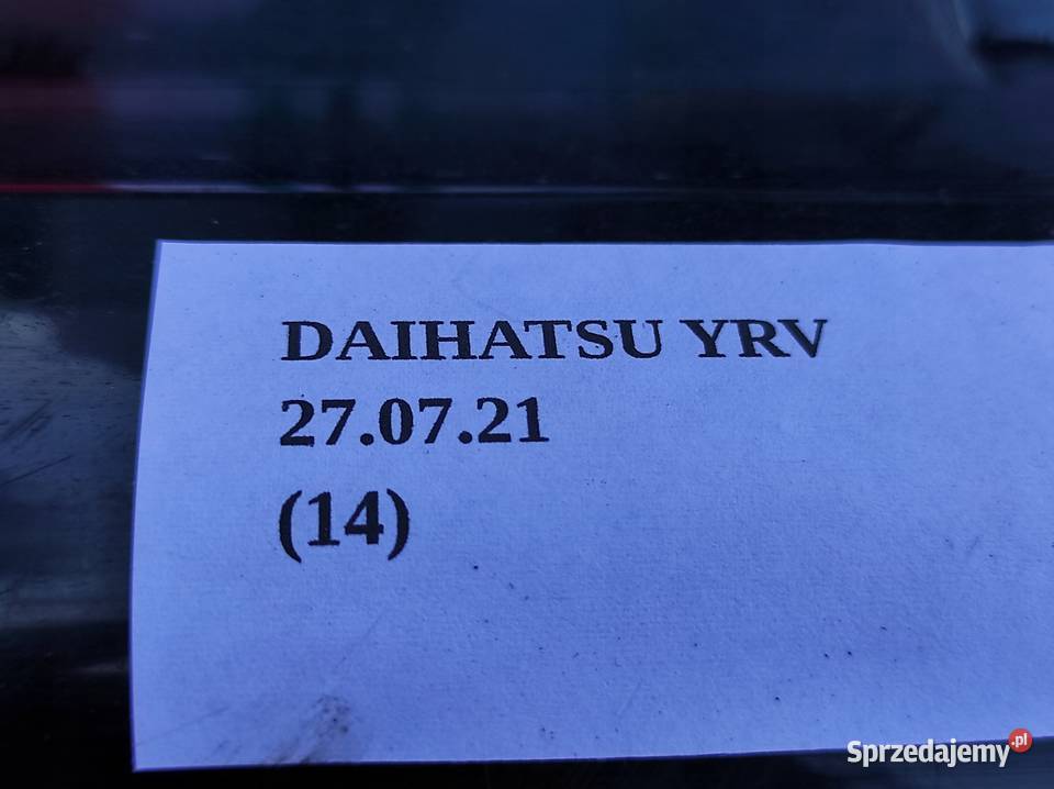 LISTWA PROGOWA PRÓG LEWY DAIHATSU YRV 13 wielkopolskie