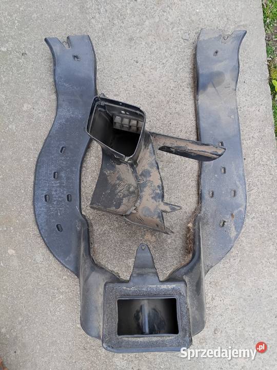 Nawiew na nogi pasażerów Golf Jetta MK2 Frysztak