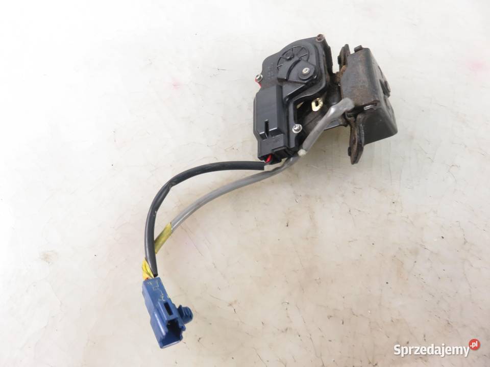 ZAMEK KLAPY TOYOTA AVENSIS T25 II Kombi osobowe