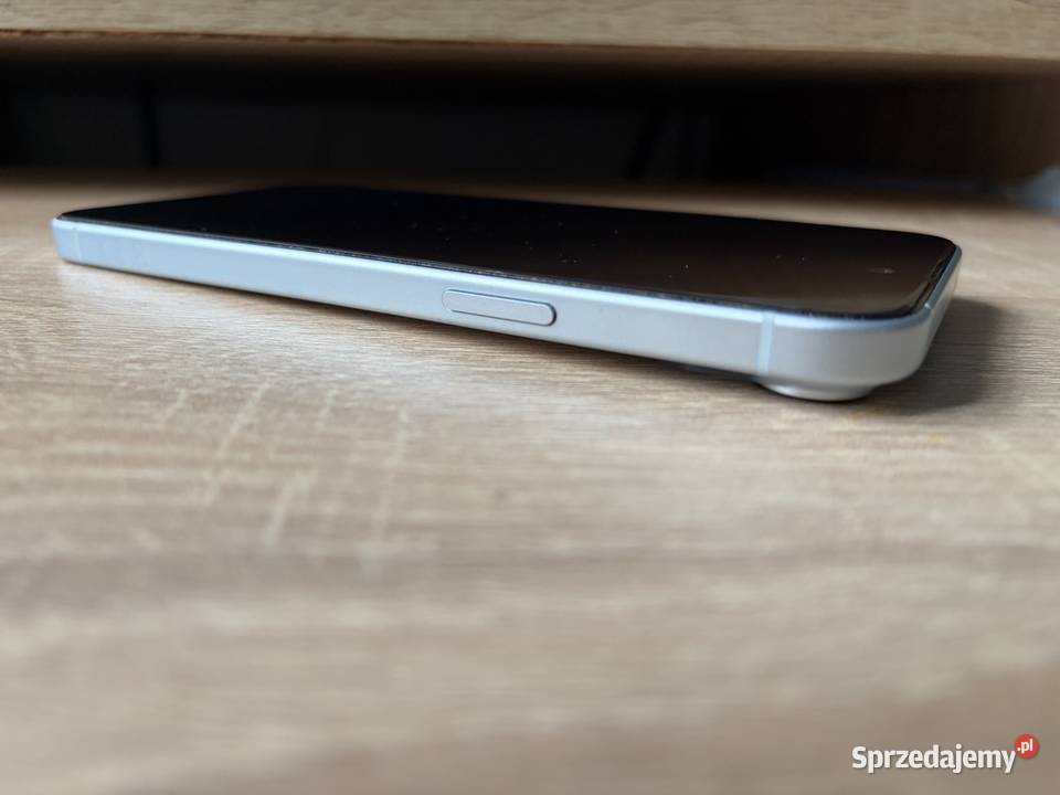 iPhone 15 Plus USZKODZONY moduł zasięgu Baseband