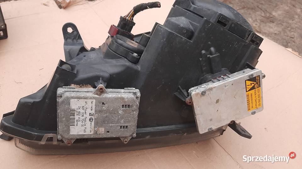 lampa przednia prawa lewa Opel vectra C signum Korzeńsko