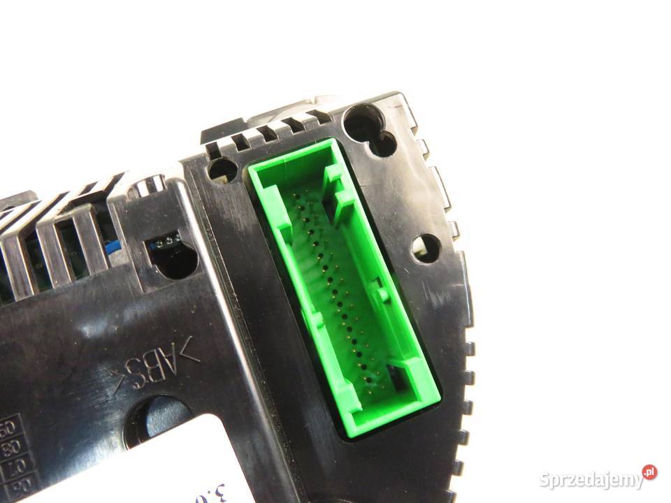 LICZNIK AUDI A4 B7 Avant 30 TDI 8E0920931D