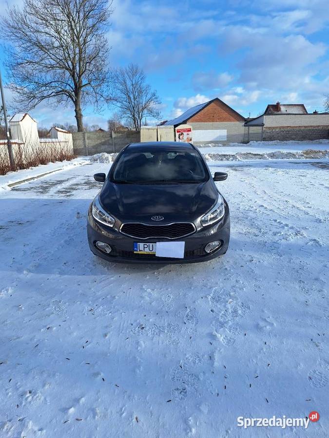 Kia Ceed 14 b 100 14r światła przeciwmgielne Baranów