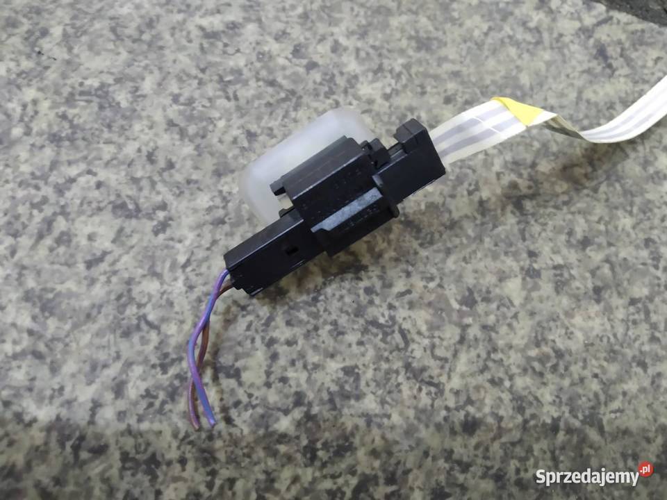 OSŁONA PROGU PRAWA LED LISTWA GTI 5D VW osobowe