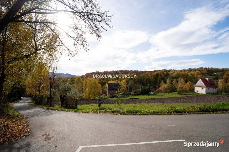 Grunt do sprzedania 5716 metrów Zakliczyn szambo