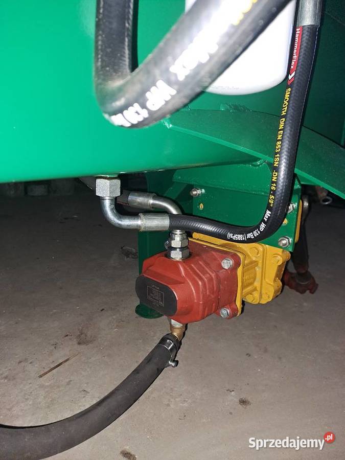 Łuparka hydrauliczna do ciągnika podkarpackie Wilcza Wola