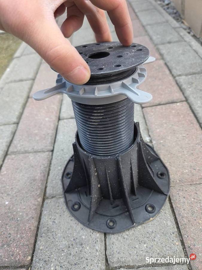 Wsporniki tarasowe hurt ok 700 NOWE mix pakiet Andrychów