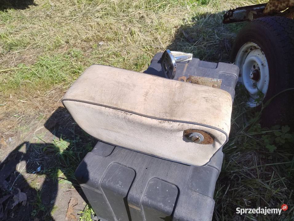 Podłokietnik Mercedes W111 oryginalny duży w108 Podłokietniki Bydgoszcz