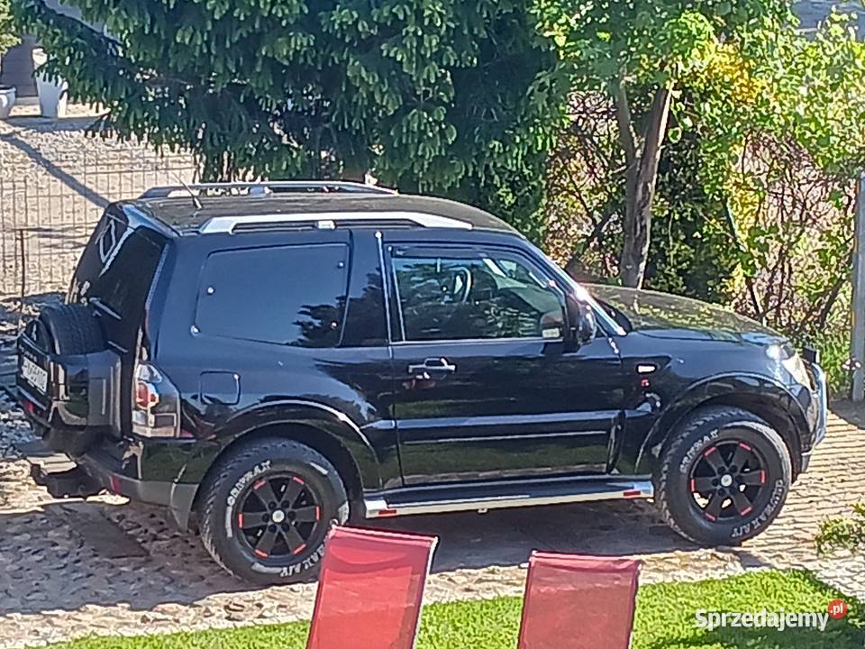 Sprzedam Mitsubishi Pajero IV 32 dieselAuto z automatyczna Tulce