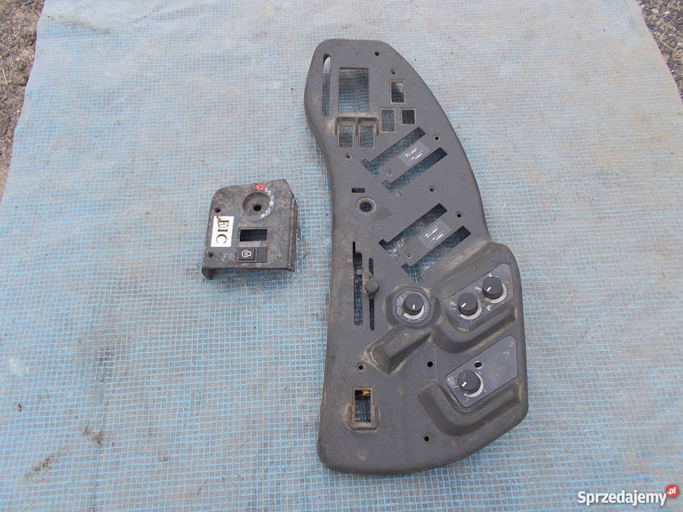 Obudowa Ford Holland Spławie