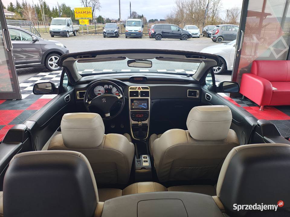 PEUGEOUT 307CC CABRIO 16BENZYNA BIAŁE SKÓRY Rok produkcji 2004 Zarszyn