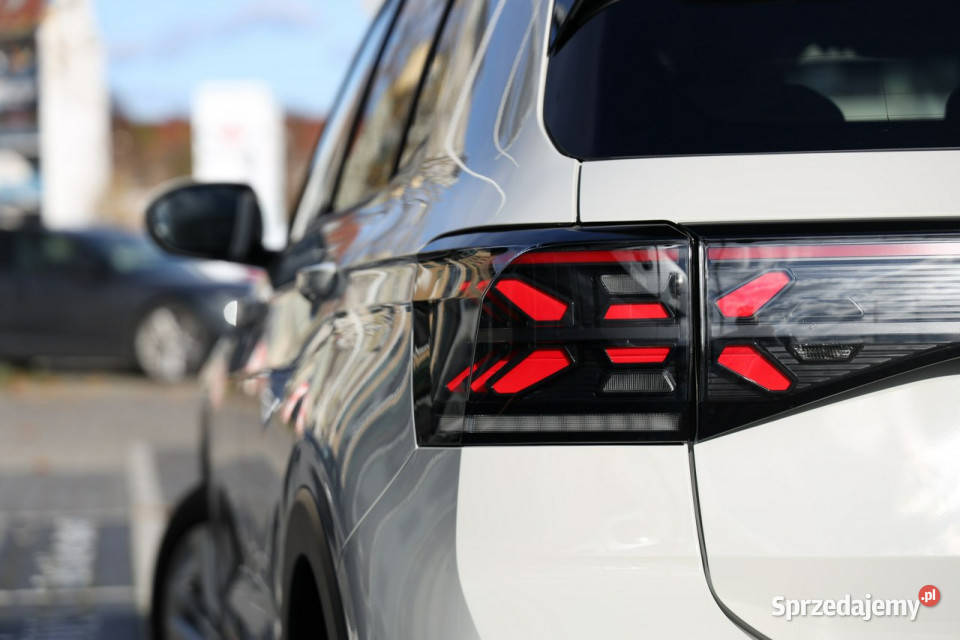 Volkswagen TCross Volkswagen TCross 10 TSI LIFE T-Cross śląskie Tychy