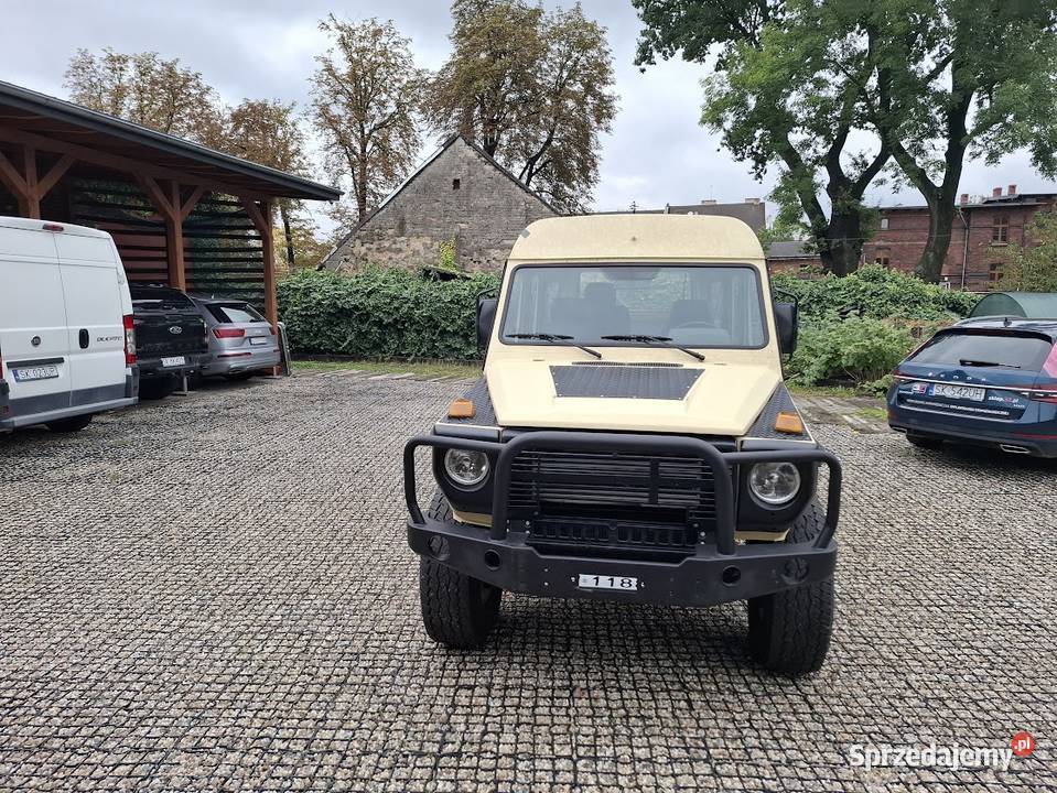 Mercedes-Benz 290