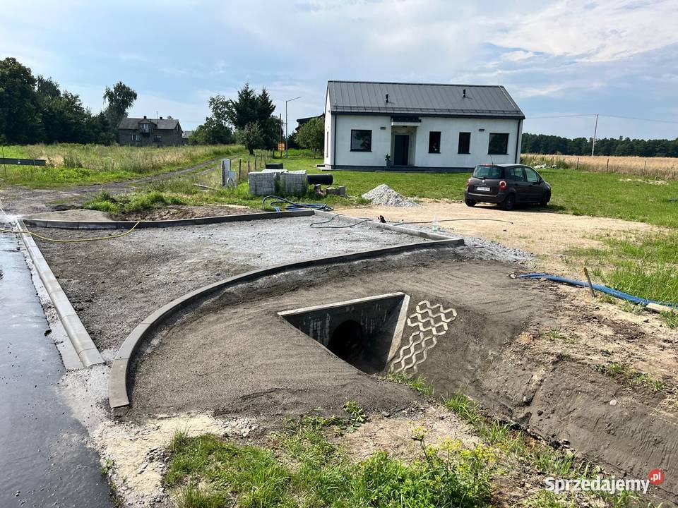 Koparka Wywrotka Wykopy Roboty ziemne Rozbiórki Sieradz usługi budowlane