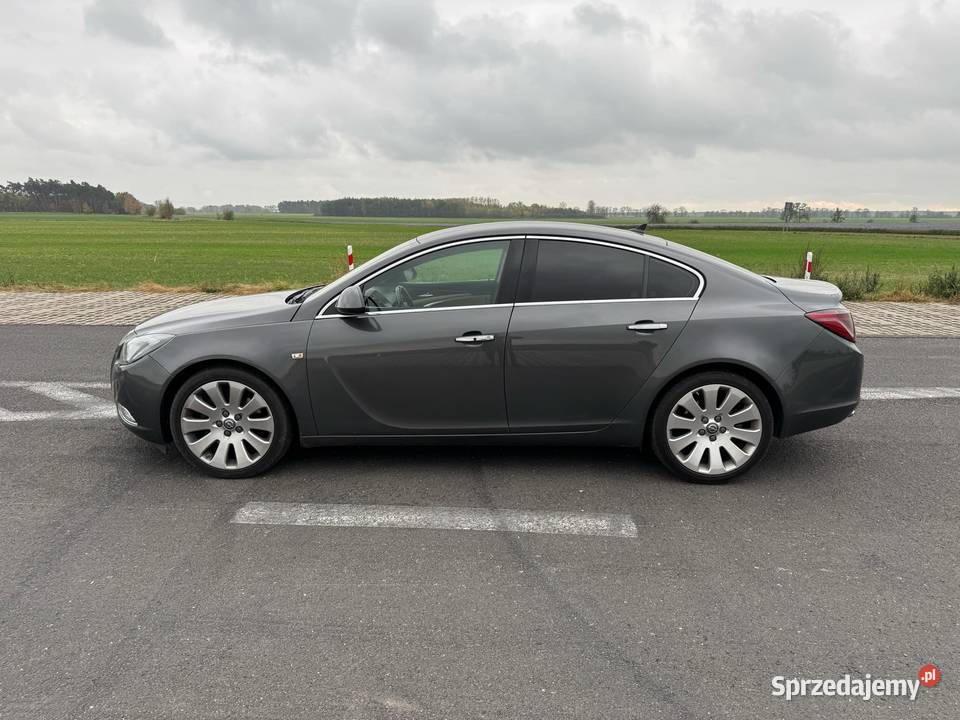 Opel Insignia 28 T V6 Cosmo 4x4 2010r automatyczna Gałowo