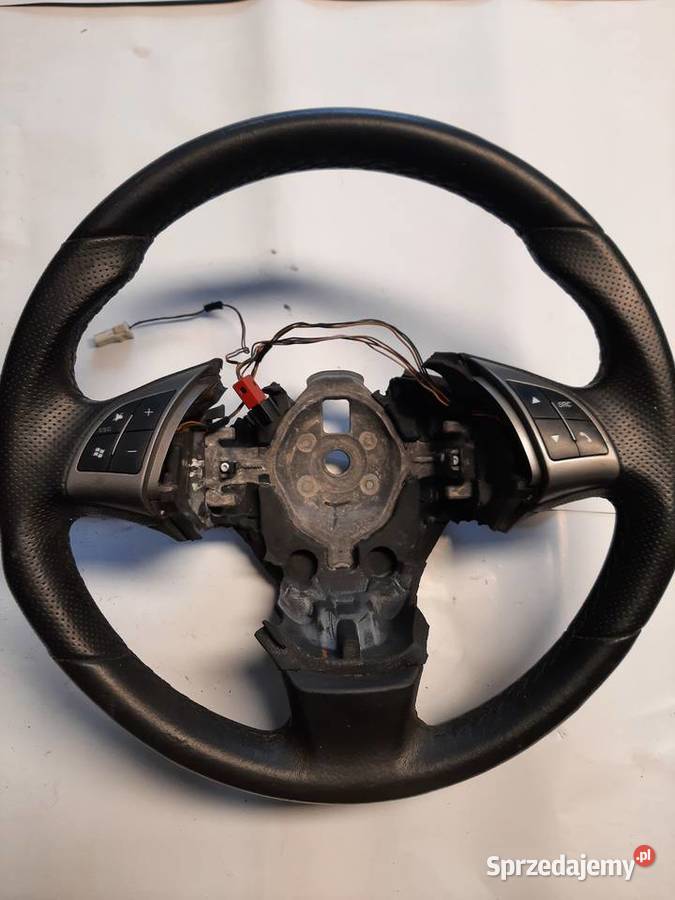 Fiat Bravo II skórzana kierownica przyciski Ksawerów