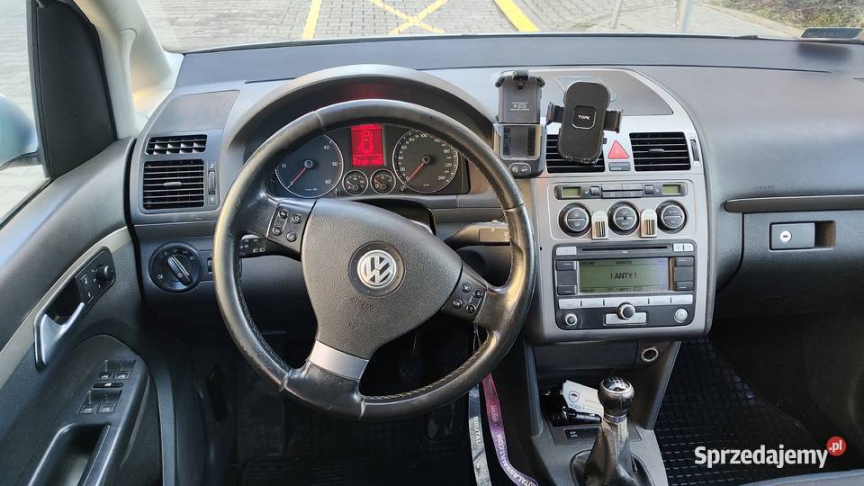 Volkswagen Touran 20 TDI 2007r Trendline Wola Radziszowska