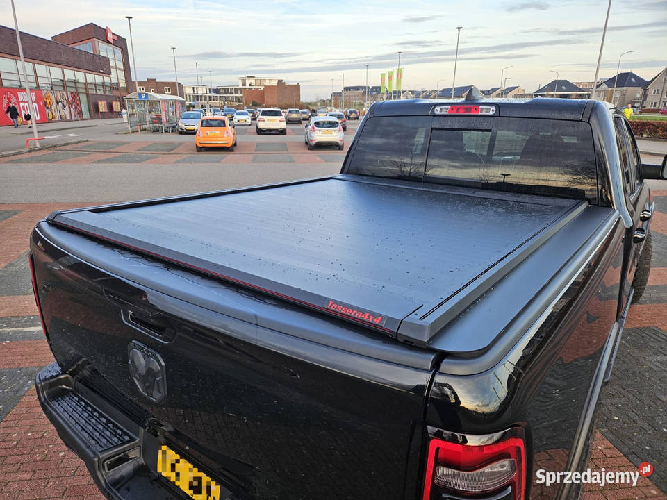 Roleta Aluminiowa MANUAL Hardtop Zabudowa DODGE Części samochodowe Pasłęk sprzedam