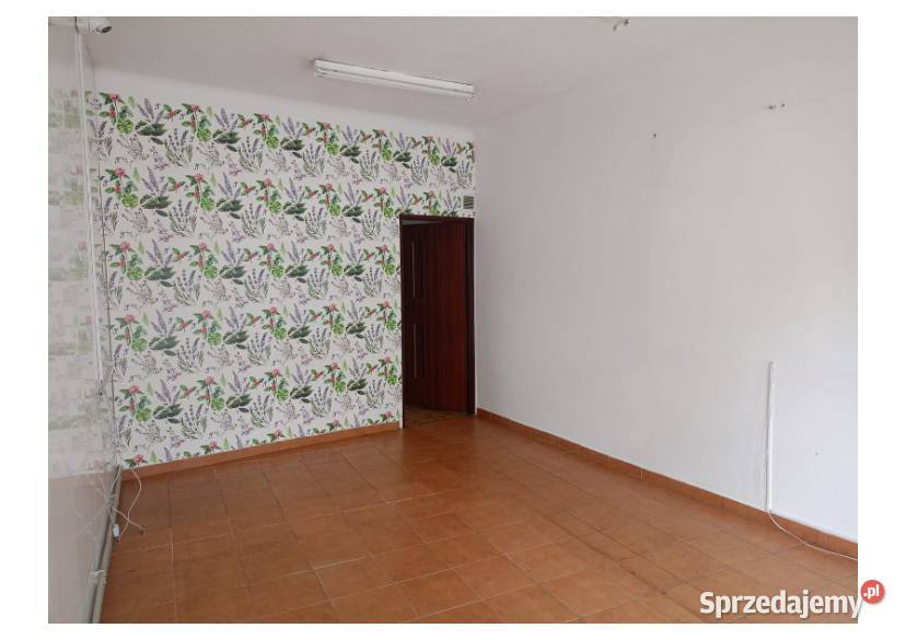 Wynajmę lokal handlowousługowy ścisłe centrum Starachowice