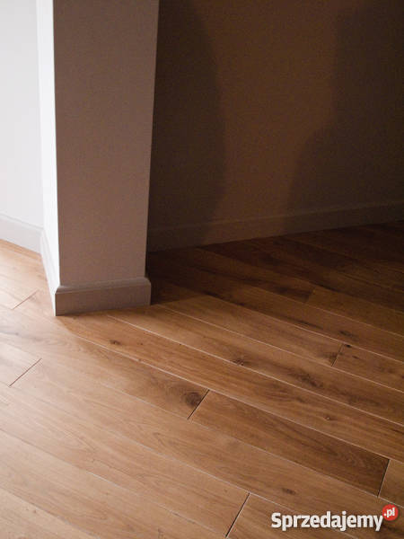 Cyklinowanie Renowacja Montaż podłogi schody wewnętrzne Warszawa