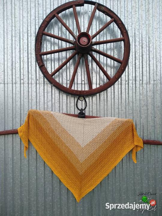 Handmade ręcznie robiona chusta na szydełku Busko-Zdrój