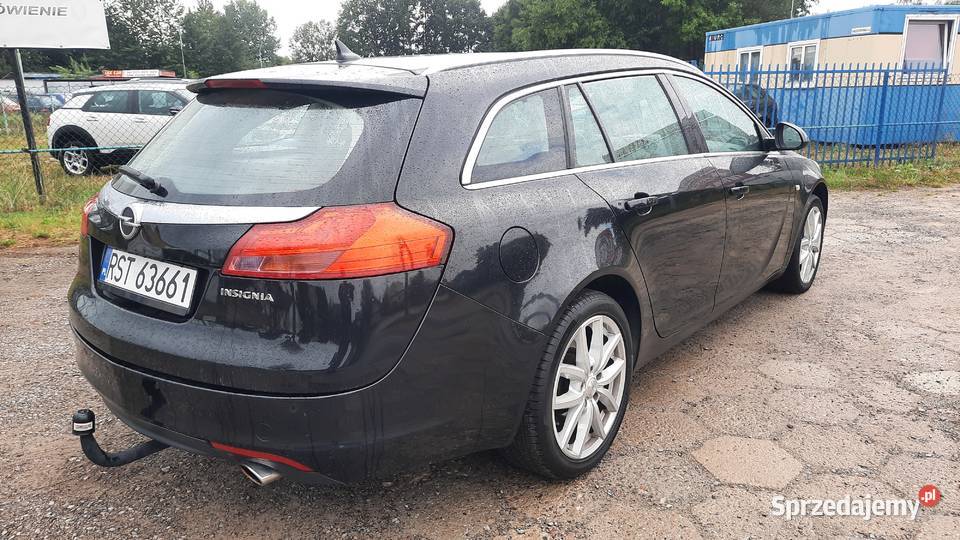 Opel Insignia Sports Tourer 16 Turbo Edition 180 lakier metallic Insignia Kraśnik