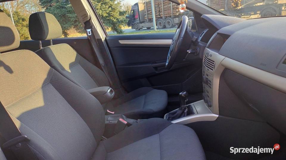 Opel Astra H 14 Benzyna 2007R