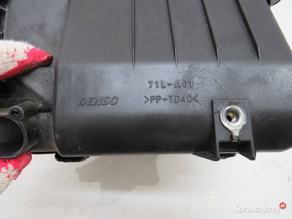 OBUDOWA FILTRA POWIETRZA SWIFT MK7 12 B osobowe sprzedam