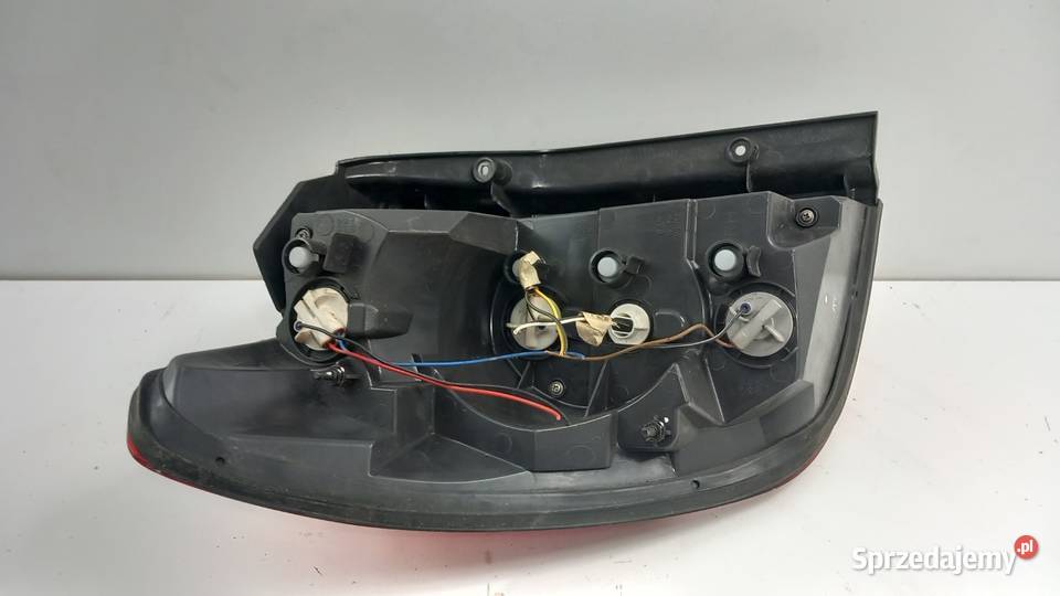 CHEVROLET CAPTIVA I VAN LAMPA TYŁ PRAWA osobowe sprzedam