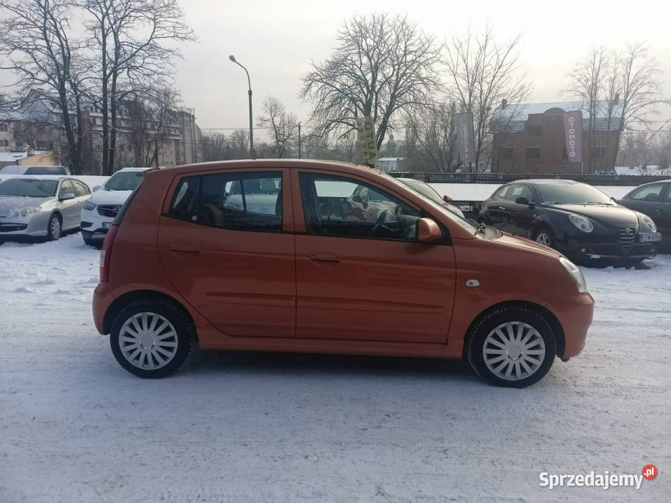 Kia Picanto zadbane serwisowane niski przebieg I manualna Tomaszów Mazowiecki