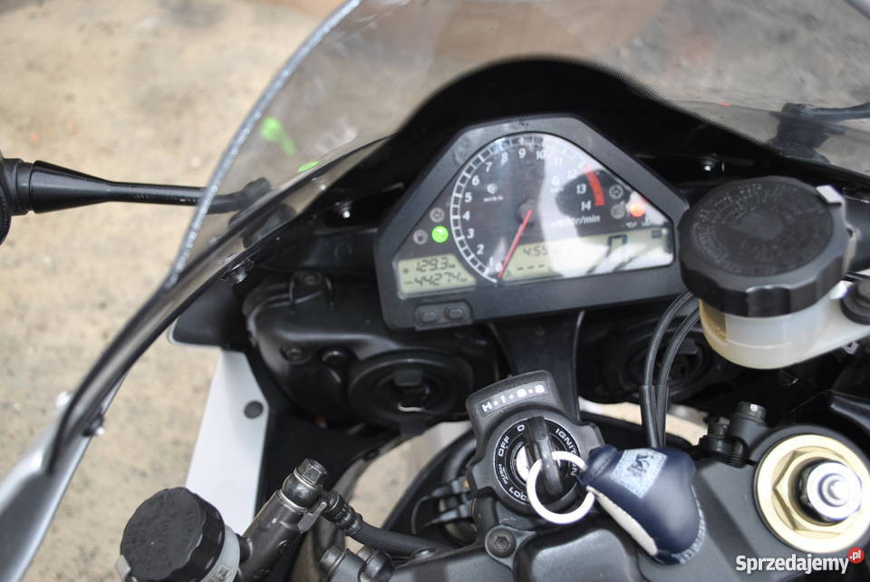 Honda cbr 1000rr lift sc57b sportowy Lubraniec