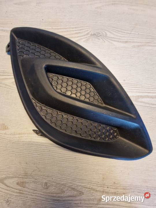 Zaślepka Kratka Halogenu Opel Corsa D Lift Kwilcz