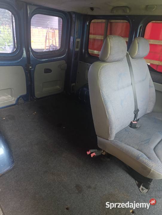 Renault Trafic25 dci 2004 r pszeszklony Trafic Renault Janów Lubelski
