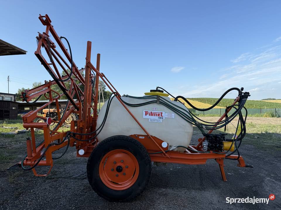 Opryskiwacz ciągany Pilmet 1000 litrów model lubelskie Chrzanów