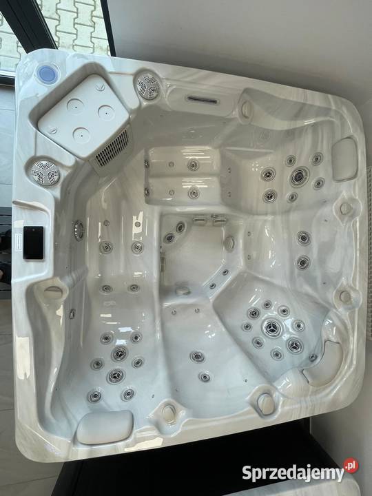 5osobowa wanna SPA hydromasaż 56 dysz promocja małopolskie Zator