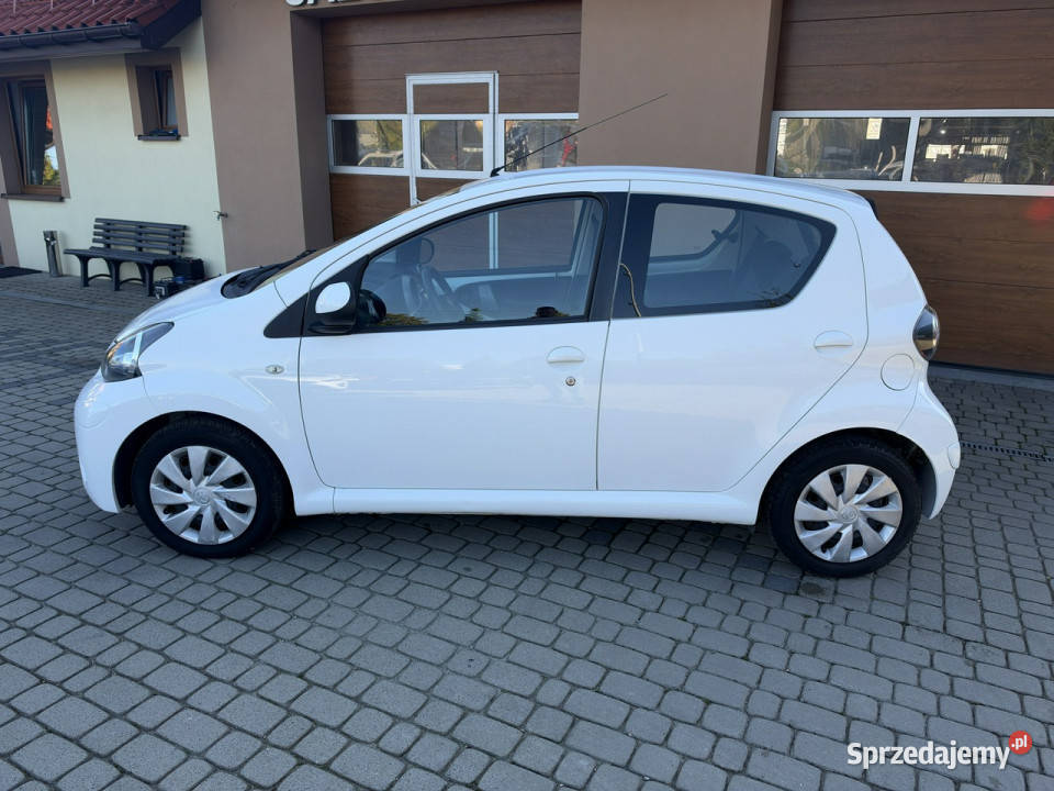 Toyota Aygo 10 68 Klimatyzacja Bluetooth I wspomaganie kierownicy Aygo