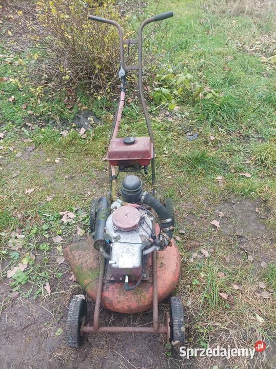 Kosiarka spalinowa Wuko zabytek kolekcje Sterdyń