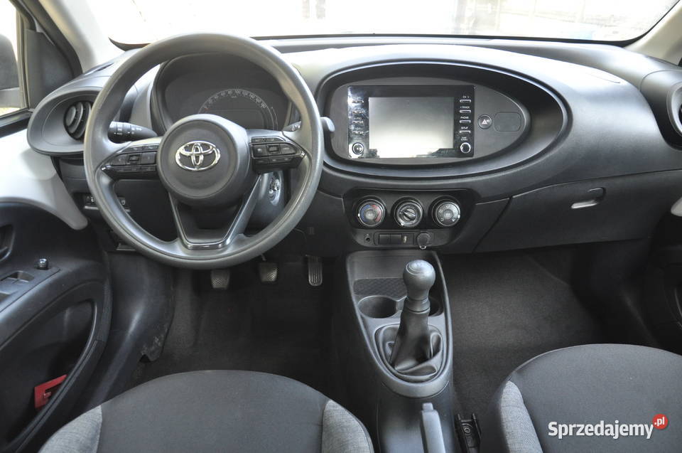 Toyota Aygo X Gniazdów
