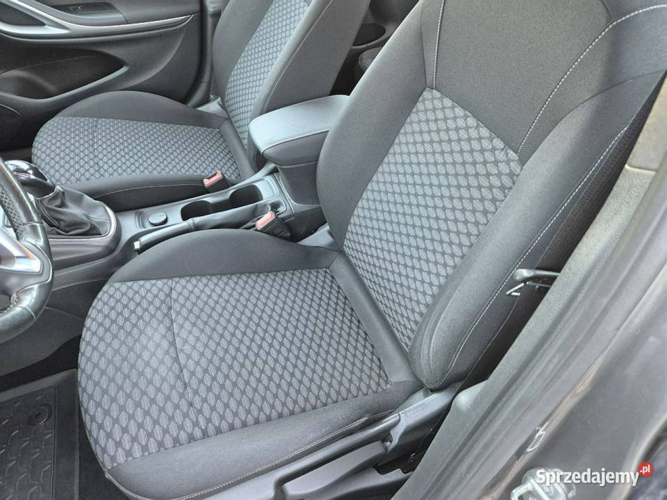 Opel Astra HB GWARANCJA full led carplay manual autoalarm Warszawa sprzedam