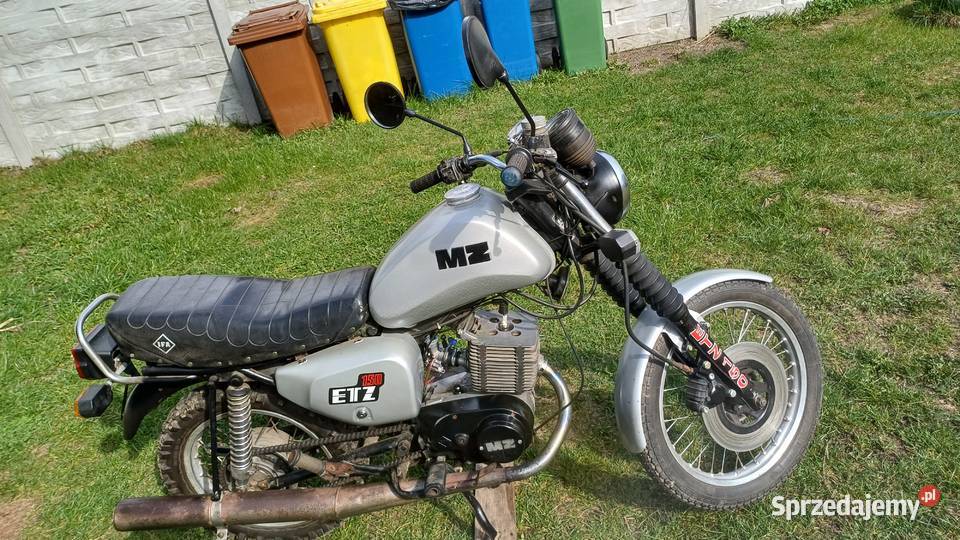 Siedzenie fotel kanapa siodło MZ ETZ 150 Motoryzacja